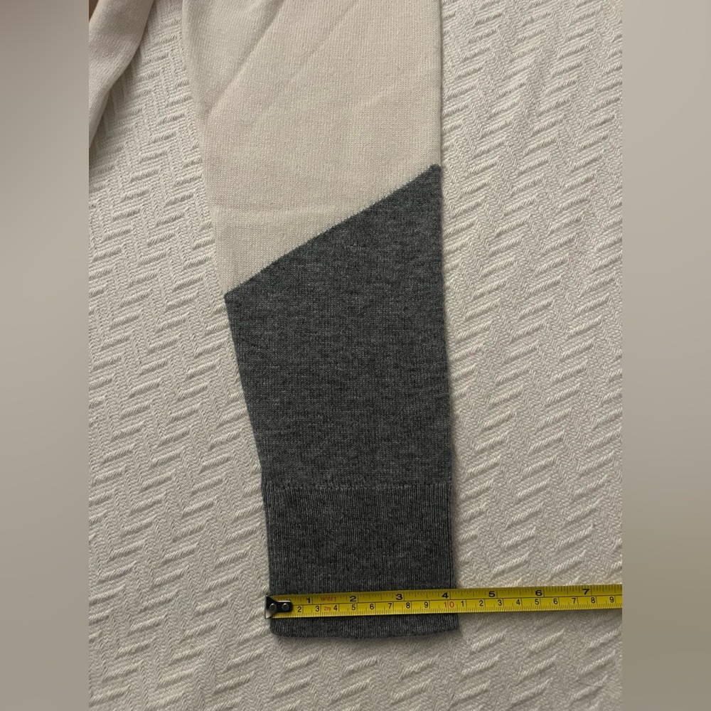 Label Go-To Cardi - Picture 9 of 10